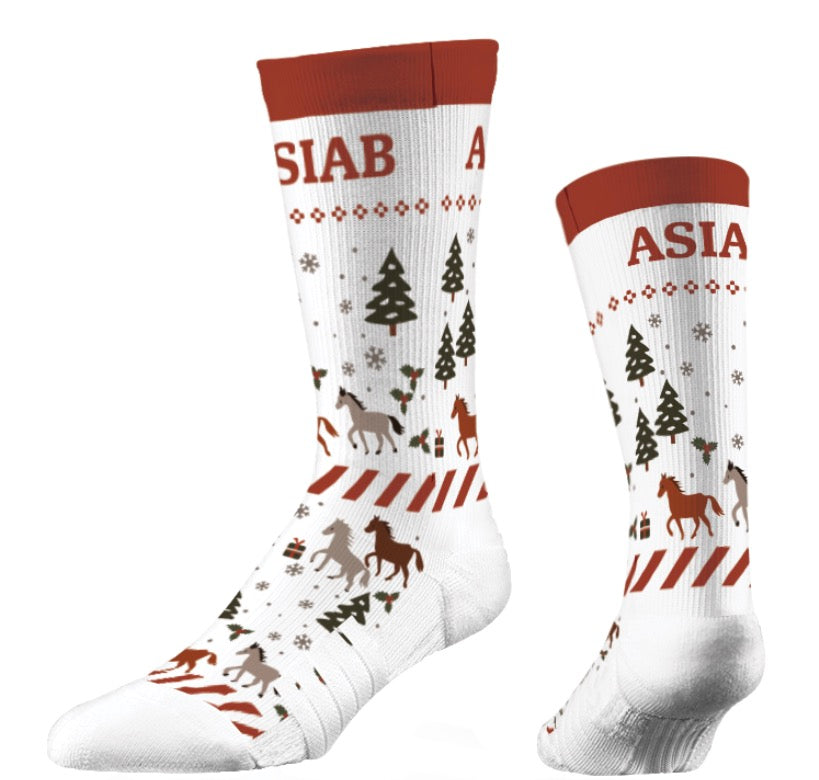 $40 Giveaway: Winter Barn Socks